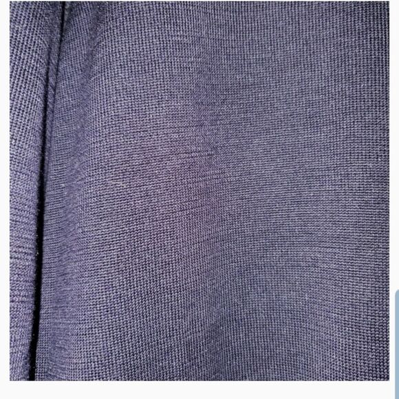 Valerie Stevens petites 100% silk sweater - Picture 7 of 7